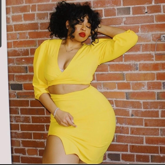 Women's Plus Size 2X Crop Top & Skirt Set - Picture 3 of 7